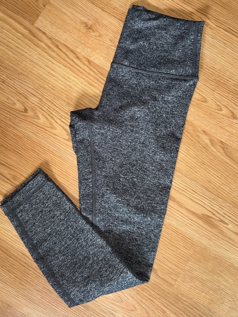 LULULEMON LEGGINGS - Picture 1 of 6